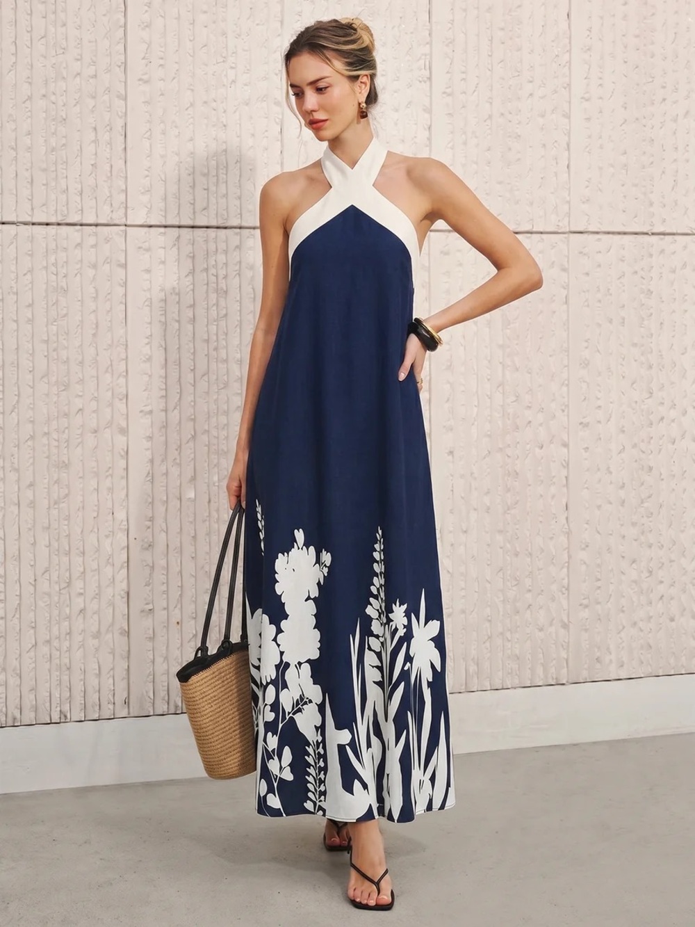 NWT Commense Navy & White Halter Maxi Dress with Floral Hem Sz Med